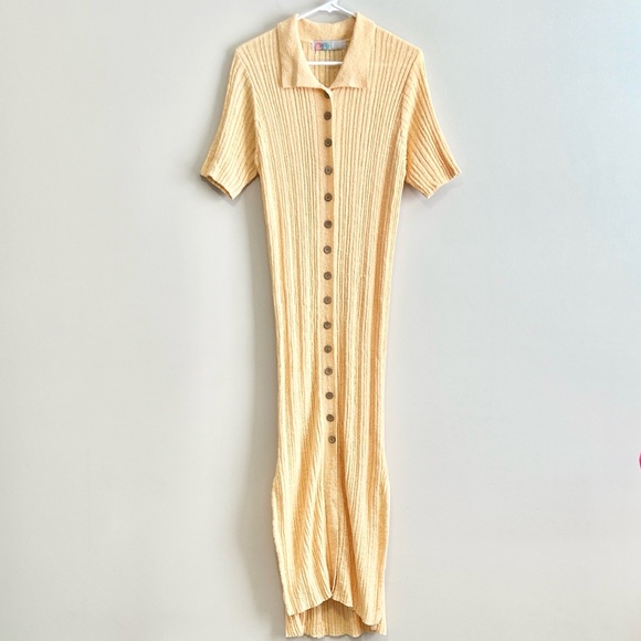 Free People Dresses & Skirts - Free People Beach Riding Waves Knit Button Midi Dress